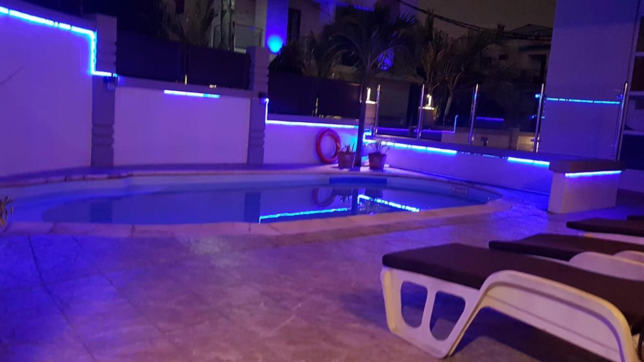 The Monalysa Suites & Residence Гранд-Бэй Экстерьер фото